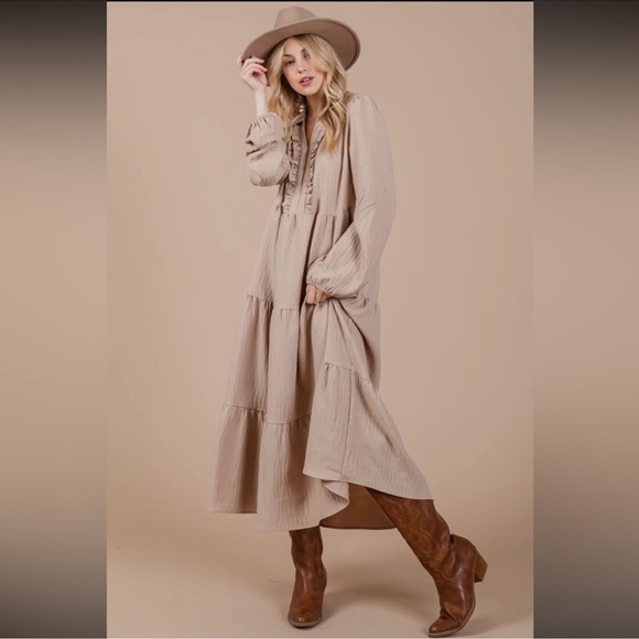 Prairie House Inspired Maxi Dress - Picture 2 of 9